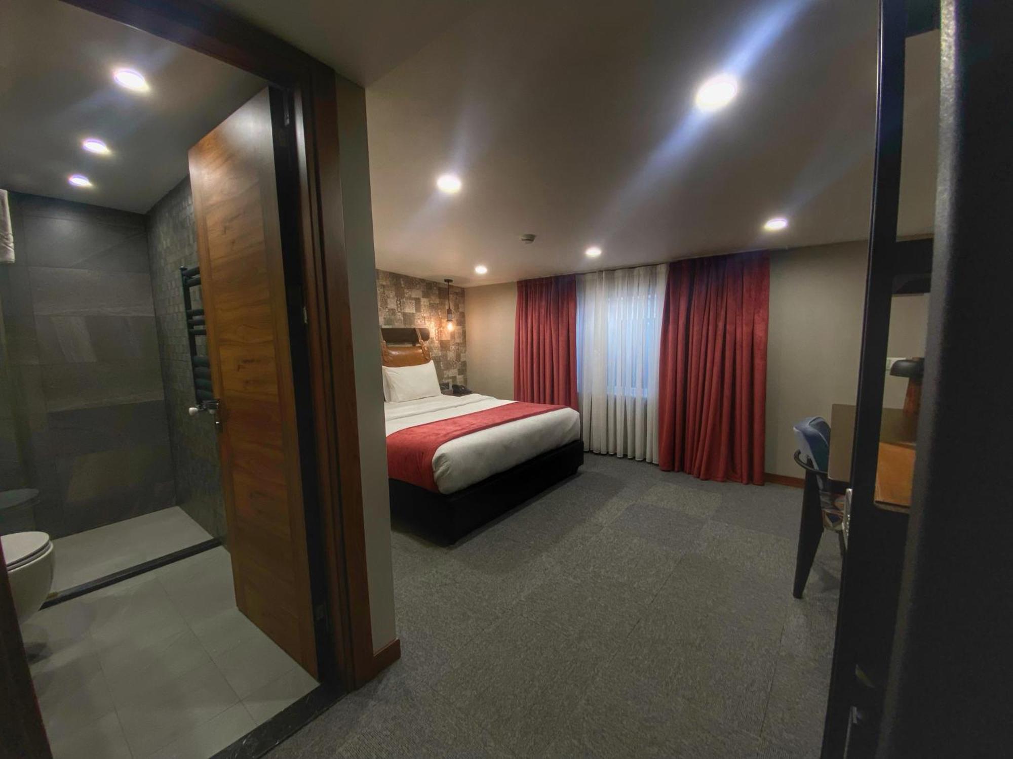 Townhouse Tbilisi Boutique Hotel Екстериор снимка